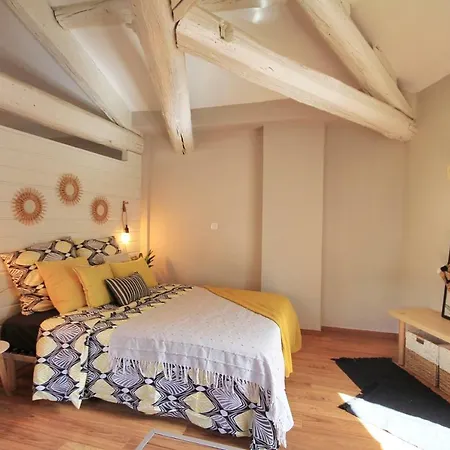 Loft Isis - Centre Apartment *